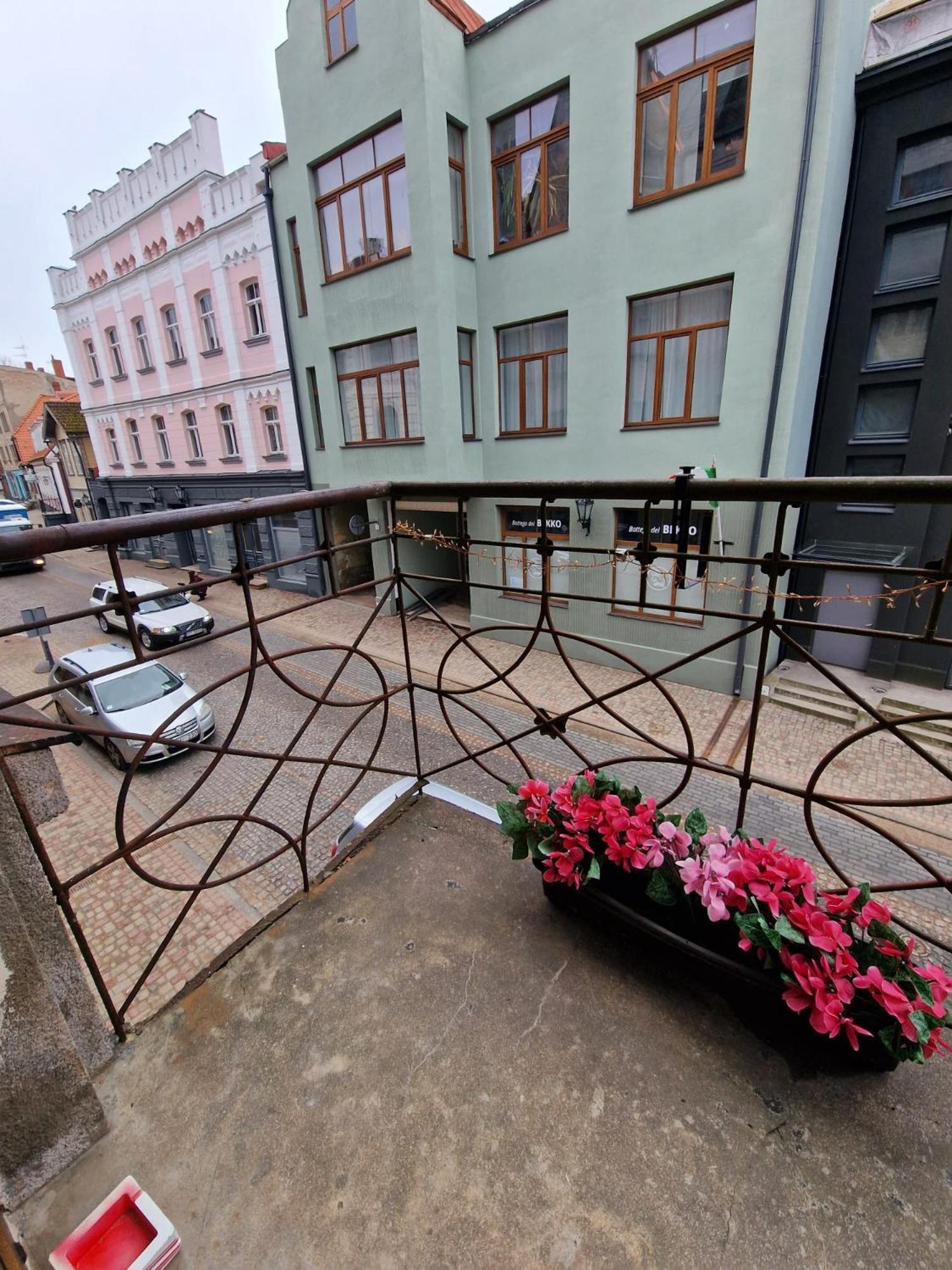 Rigas 20/1 Apartaments Цесис Экстерьер фото